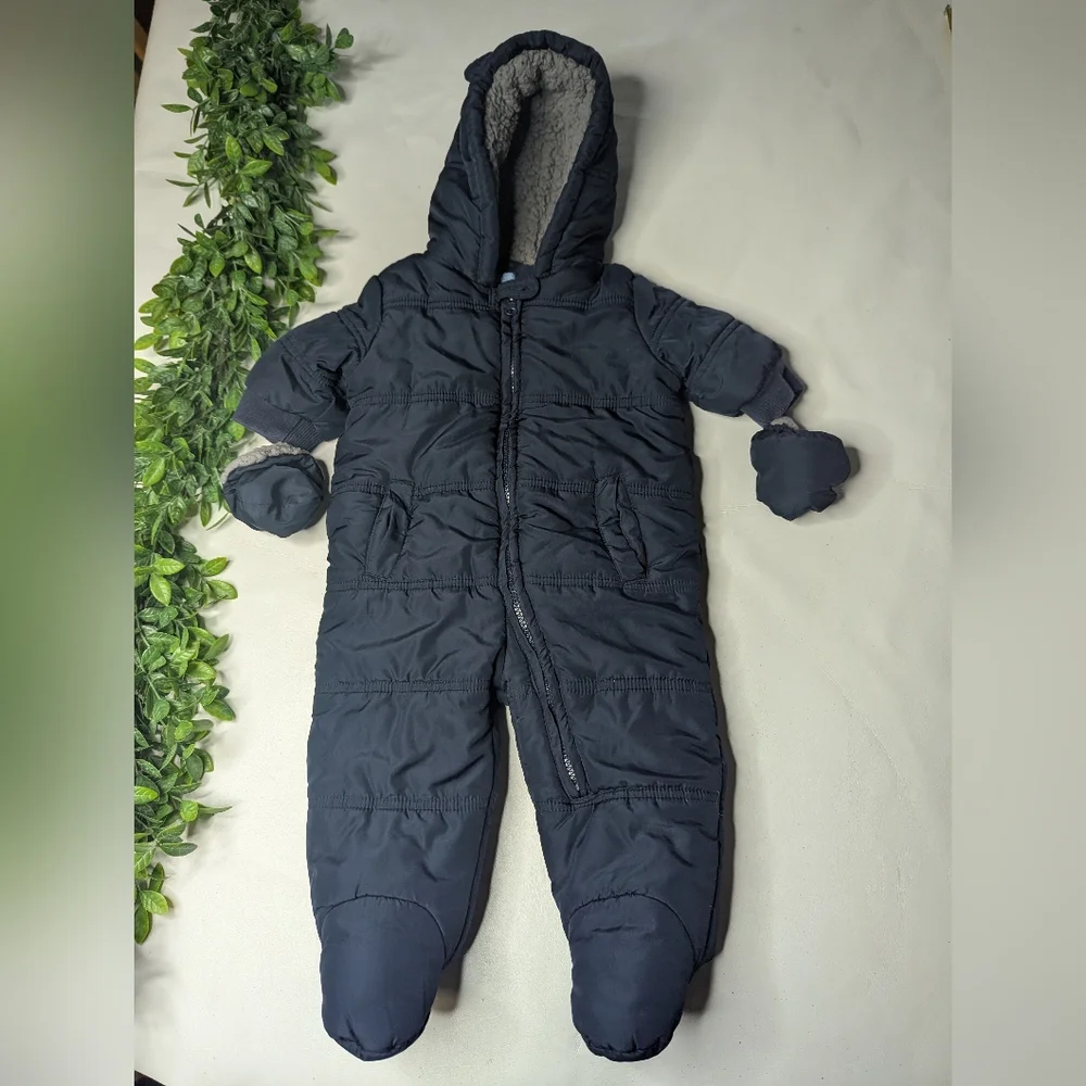 The children's place Warm Winter Bunting Size 6-9 Months Navy Blue With Mittens